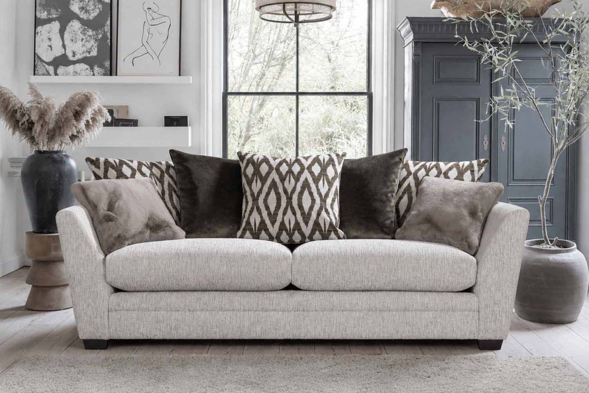 Rosevear Grand Pillow Back Sofa Rosevear Grand Pillow Back Sofa