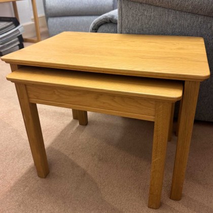 Showroom Clearance: Anbercraft Beaumont BMT02 Nest of 2 Tables with Solid Oak Top