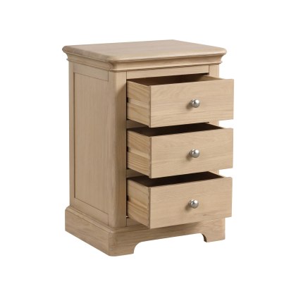 Bideford Oak 3 Drawer Bedside Chest
