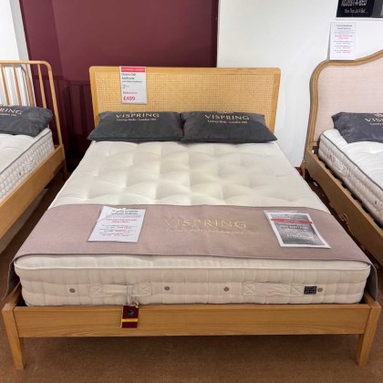 Showroom Clearance: Elsdon Oak Bedframe with Rattan Headboard