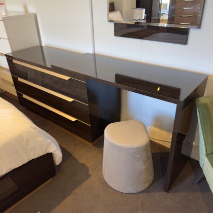 Showroom Clearance: Sestino Wide 3 Drawer Chest with Ext. Unit & Bedroom Stool