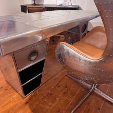 Showroom Clearance: Aviator Half Wing Desk