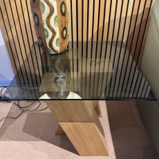 Showroom Clearance: Impulsus Lamp Table Showroom Clearance: Impulsus Lamp Table