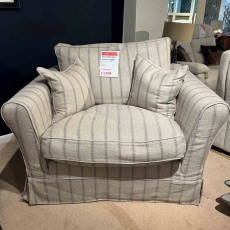 Showroom Clearance: Horncliffe Loose Cover Snuggler Showroom Clearance: Horncliffe Loose Cover Snuggler