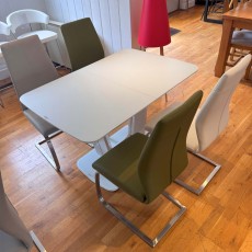 Showroom Clearance: Lorenzo 120-160cm Extending Dining Table & 4x Essence Dining Chairs Showroom Clearance: Lorenzo 120-160cm Extending Dining Table & 4x Essence Dining Chairs