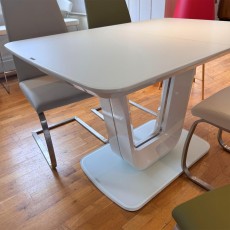 Showroom Clearance: Lorenzo 120-160cm Extending Dining Table & 4x Essence Dining Chairs