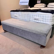 Showroom Clearance: Rossini Plain Ottoman Chest