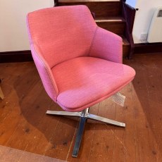 Showroom Clearance: Skovby SM55 Swivel Chair