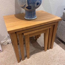 Showroom Clearance: Warwick Oak WN24 Nest of Tables