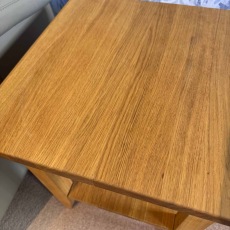 Showroom Clearance: Warwick Oak WN301S Lamp Table with Shelf