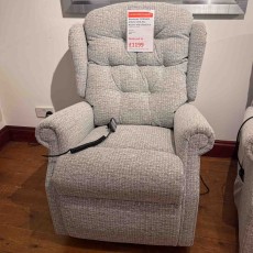 Showroom Clearance: Winchester Standard 3 Motor Lift & Rise Recliner with Cloud Zero