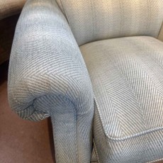 Showroom Clearance: Parker Knoll Oakham Chair with Powered Footrest