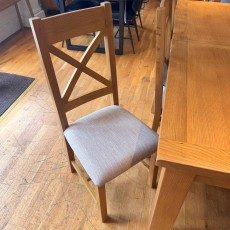 Showroom Clearance: Hamilton Large Extending Dining Table & 6x Cordoba Oak Dining Chairs