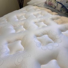 Showroom Clearance: 4ft6 Monaco Mattress Showroom Clearance: 4ft6 Monaco Mattress