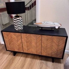 Showroom Clearance: Faroe 3 Door Sideboard