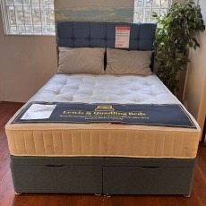Showroom Clearance: 5ft Mammoth Ottoman Base & Cube Headboard