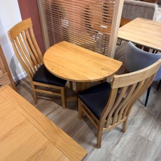 Showroom Clearance: Lynton Oak Round Drop Leaf Dining Table & 2x Slat Back Dining Chairs