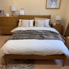 Showroom Clearance: Paterson Natural 5ft Bedframe