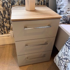 Showroom Clearance: Entremont 40cm Wide 3 Drawer Chest