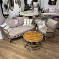 Showroom Clearance: Abbotsford Outdoor Lounge Set Showroom Clearance: Abbotsford Outdoor Lounge Set