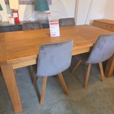 Showroom Clearance: Hamilton Large Extending Dining Table & 4x Astral Dining Chairs Showroom Clearance: Hamilton Large Extending Dining Table & 4x Astral Dining Chairs