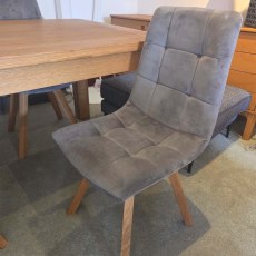 Showroom Clearance: Hamilton Large Extending Dining Table & 4x Astral Dining Chairs Showroom Clearance: Hamilton Large Extending Dining Table & 4x Astral Dining Chairs