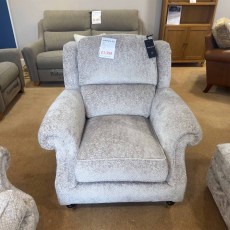 Showroom Clearance: Parker Knoll Oakham Large 2 Str Sofa, Chair & Chair with Power Footrest & Stool Showroom Clearance: Parker Knoll Oakham Large 2 Str Sofa, Chair & Chair with Power Footrest & Stool