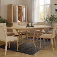Bergen Oak Oval Extending Dining Table
