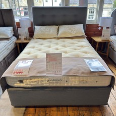 Showroom Clearance: 5ft Vispring Shetland 2+2 Drawer Divan Set & Achilles Headboard Showroom Clearance: 5ft Vispring Shetland 2+2 Drawer Divan Set & Achilles Headboard