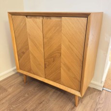 Showroom Clearance: Chisholm Oak Cupboard Showroom Clearance: Chisholm Oak Cupboard