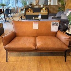 Showroom Clearance: La Plata 160cm Leather Sofa Showroom Clearance: La Plata 160cm Leather Sofa