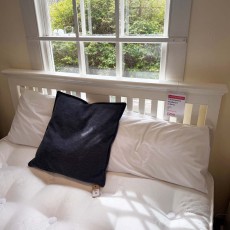 Showroom Clearance: 5ft Hampshire Headboard