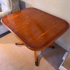 Showroom Clearance: Bradley Yew 967 Dining Table & 4x 968 Dining Chairs