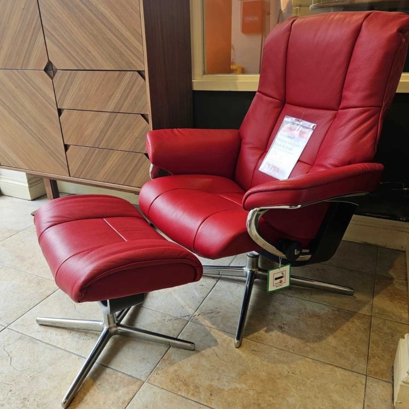 Showroom Clearance: Stressless Mayfair Medium Chair & Stool Showroom Clearance: Stressless Mayfair Medium Chair & Stool
