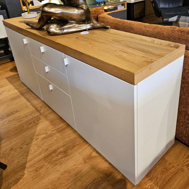 Showroom Clearance: Venjakob D209-3703 Sideboard Showroom Clearance: Venjakob D209-3703 Sideboard