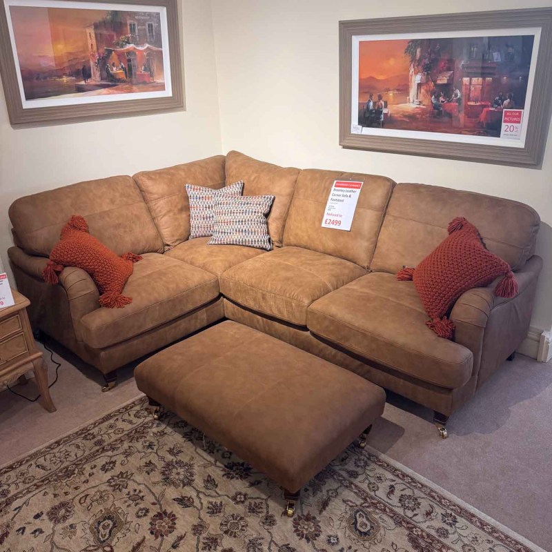 Showroom Clearance: Bromley Leather Corner Sofa & Footstool Showroom Clearance: Bromley Leather Corner Sofa & Footstool