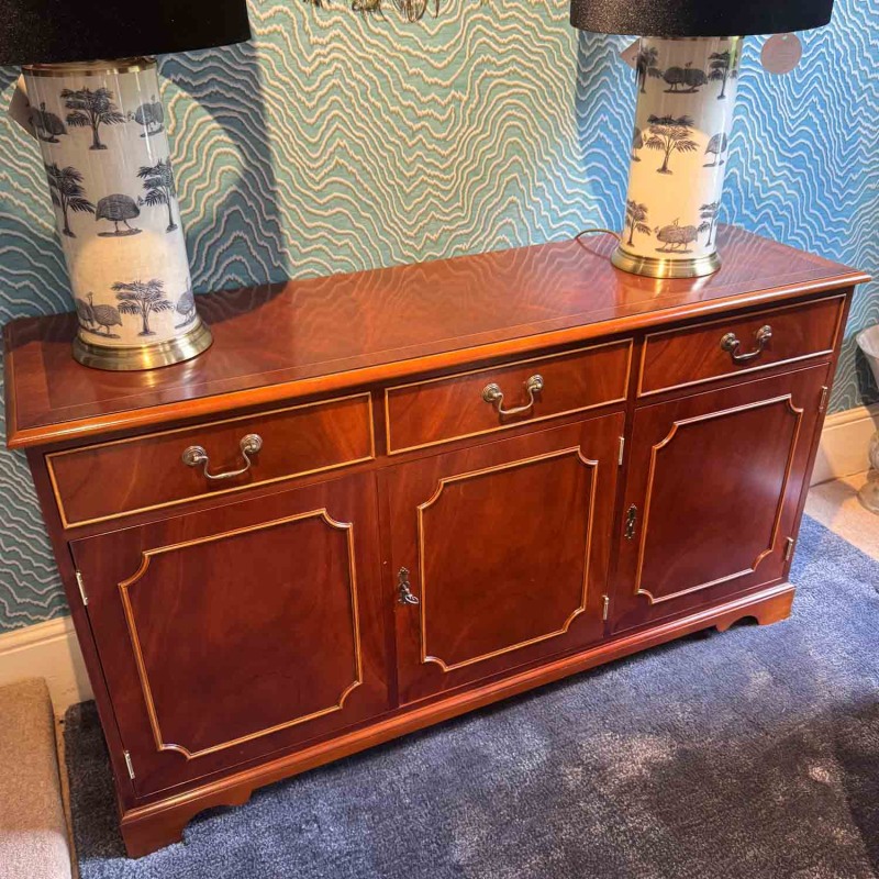 Showroom Clearance: Bradley Mellow Mahogany 369 3 Door Sideboard Showroom Clearance: Bradley Mellow Mahogany 369 3 Door Sideboard