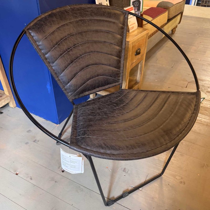 Showroom Clearance: Finbar Chair Showroom Clearance: Finbar Chair
