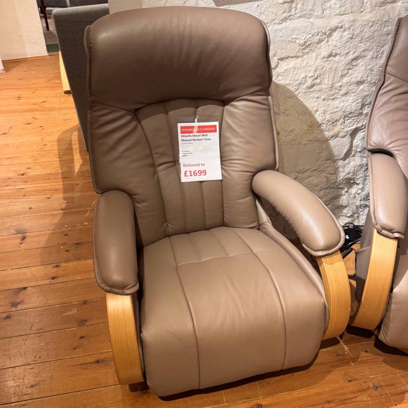 Showroom Clearance: Himolla Mosel Midi Manual Recliner Chair Showroom Clearance: Himolla Mosel Midi Manual Recliner Chair