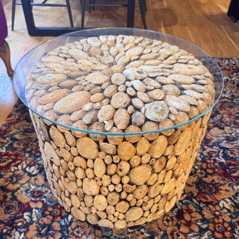 Showroom Clearance: LL047 Lamp Table Showroom Clearance: LL047 Lamp Table