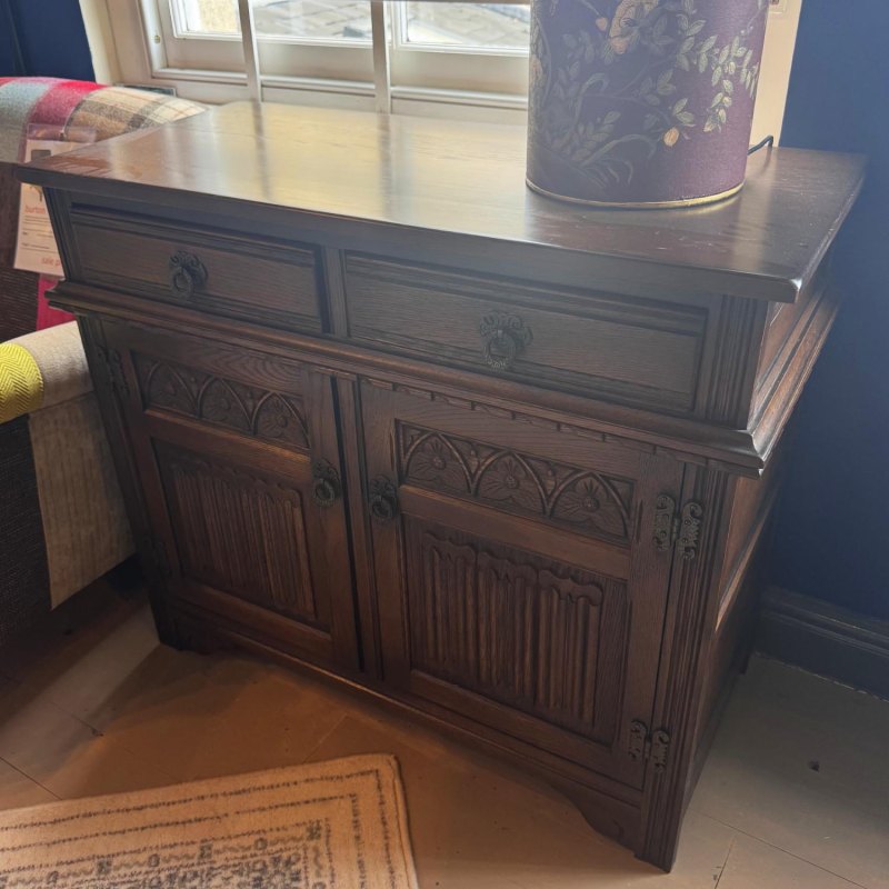 Showroom Clearance: Old Charm OCH1631 Sideboard Showroom Clearance: Old Charm OCH1631 Sideboard