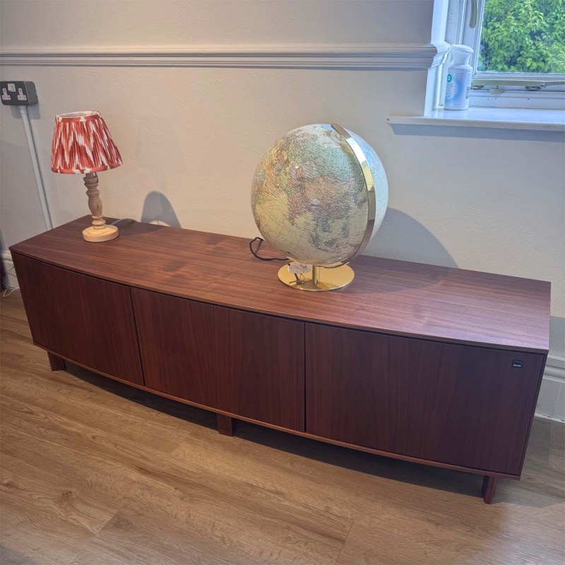 Showroom Clearance: Skovby SM411 TV Unit / Lowboard Showroom Clearance: Skovby SM411 TV Unit / Lowboard