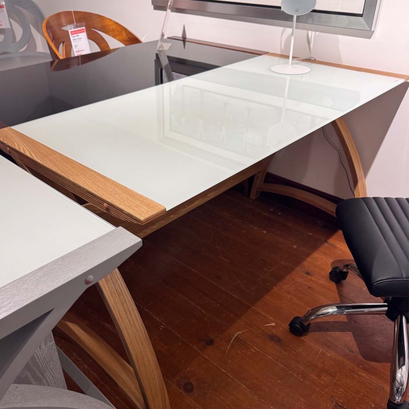Showroom Clearance: Poise 130cm Wide Laptop Desk Showroom Clearance: Poise 130cm Wide Laptop Desk
