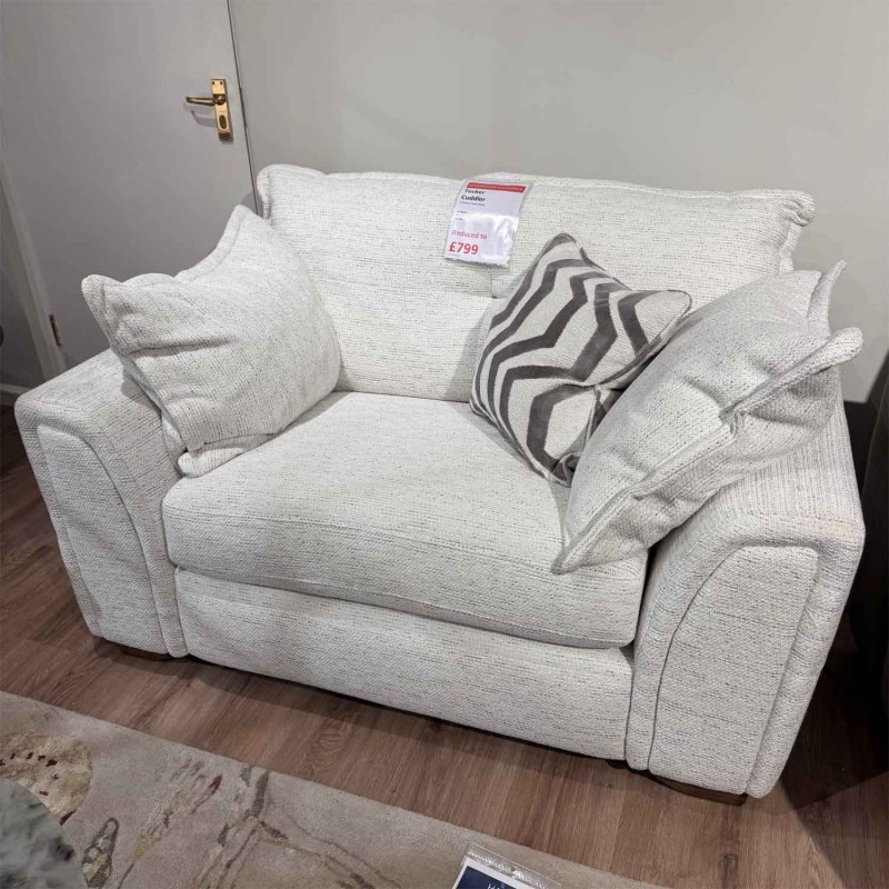 Showroom Clearance: Tucker Cuddler Showroom Clearance: Tucker Cuddler