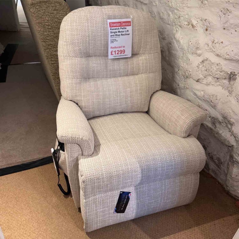 Showroom Clearance: Keswick Petite Single Motor Lift and Rise Recliner Showroom Clearance: Keswick Petite Single Motor Lift and Rise Recliner