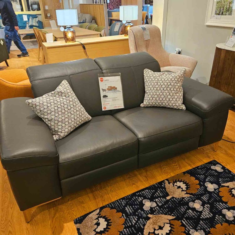 Showroom Clearance: ROM Cadini BB180 Electric Recliner Sofa Showroom Clearance: ROM Cadini BB180 Electric Recliner Sofa