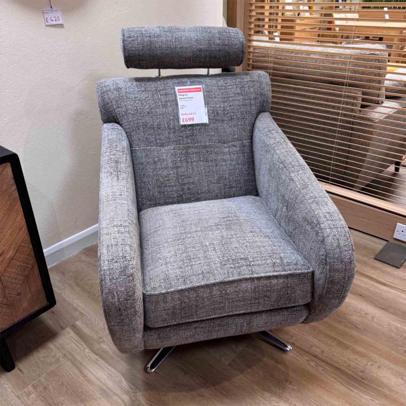 Showroom Clearance: Magnus Swivel Chair Showroom Clearance: Magnus Swivel Chair
