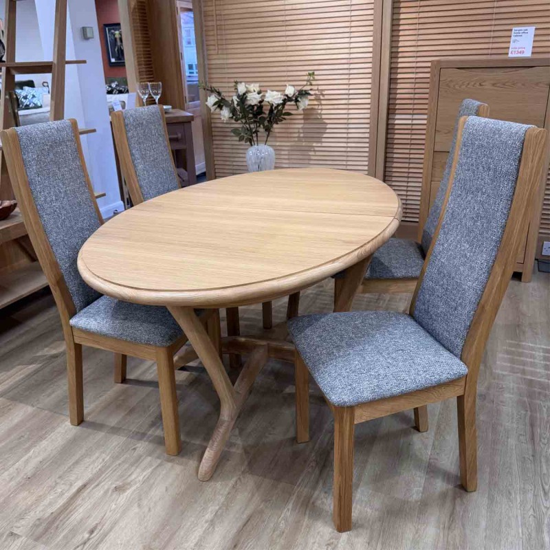 Showroom Clearance: Bergen Oak Oval Extending Dining Table & 4x High Back Upholstered Dining Chairs Showroom Clearance: Bergen Oak Oval Extending Dining Table & 4x High Back Upholstered Dining Chairs
