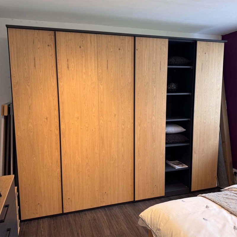 Showroom Clearance: Disselkamp CD Studioline 295cm 5 Door Wardrobe with Open Shelf Unit Showroom Clearance: Disselkamp CD Studioline 295cm 5 Door Wardrobe with Open Shelf Unit