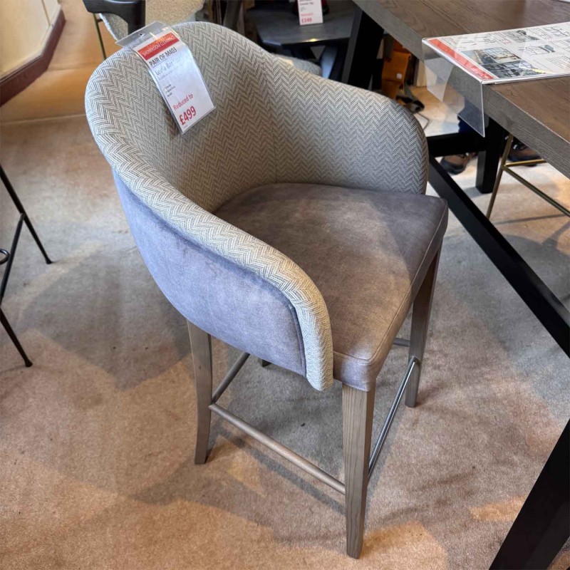 Showroom Clearance: Pair of M403 Leiria Bar Stools Showroom Clearance: Pair of M403 Leiria Bar Stools